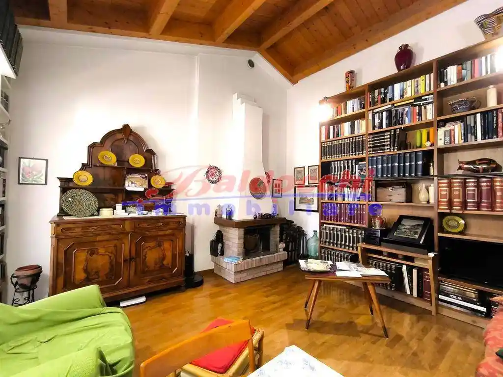 Trilocale buono stato, secondo piano, San Cristoforo - Coop, Fano - foto 4