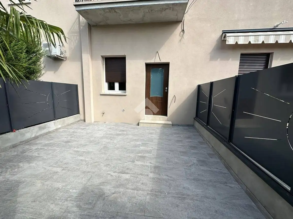 Villetta a schiera in vendita a Brescia