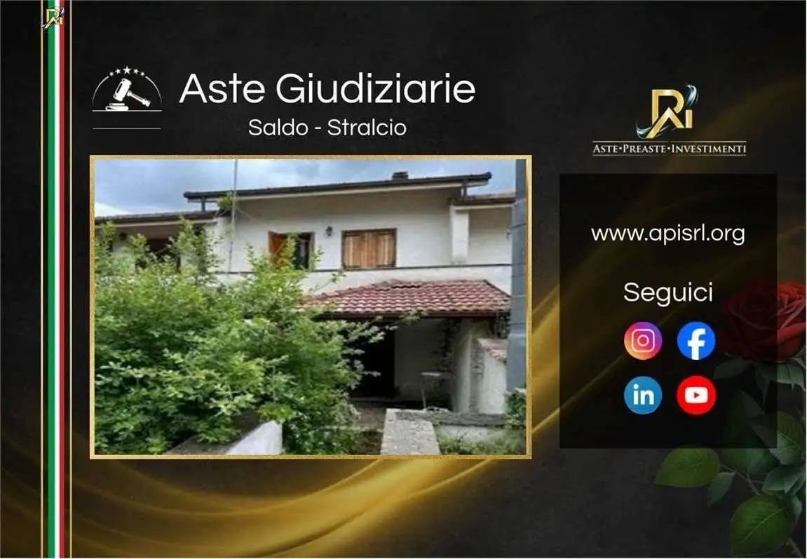 Villetta a schiera in vendita a Rocca di Botte