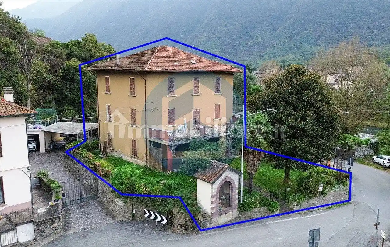 Villa in vendita a Darfo Boario Terme