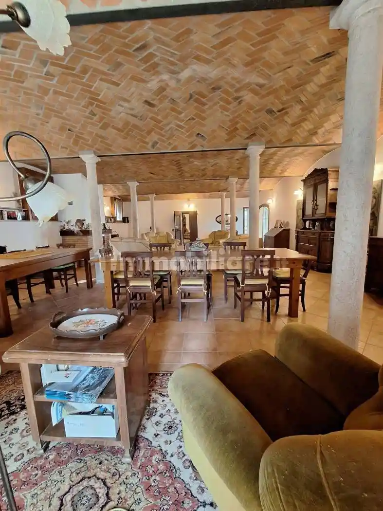 Casale via Leopoldo Pilla, Angeli, Mantova - foto 4