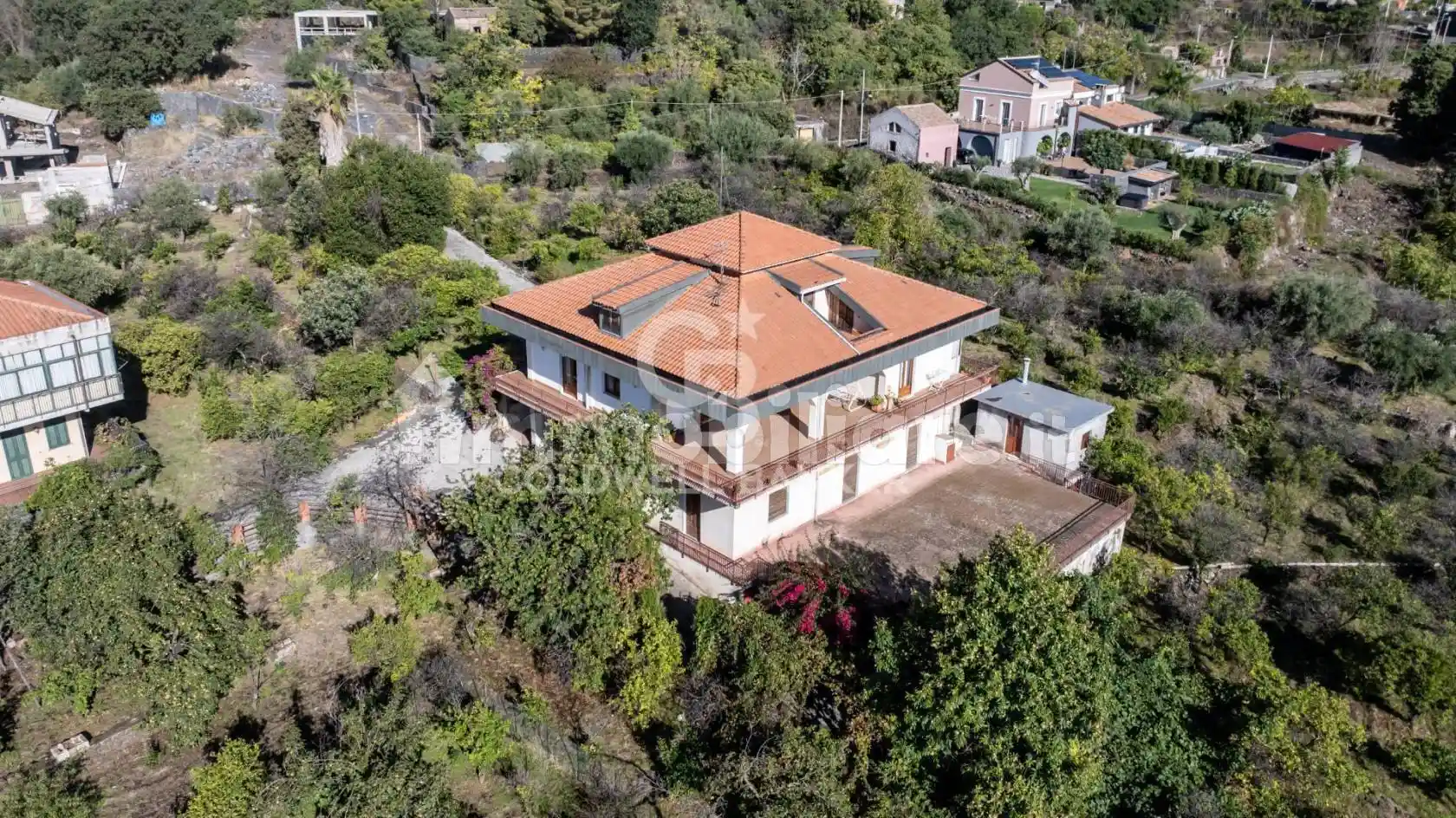 Villa in vendita a Aci Sant'Antonio