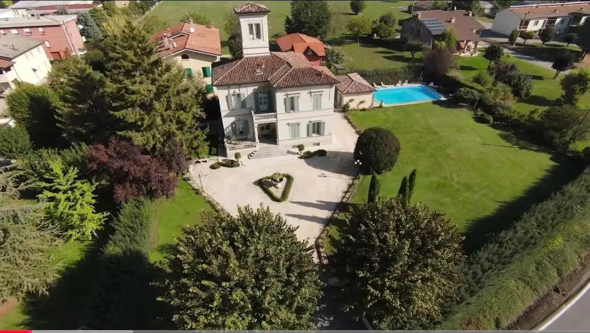 Villa unifamiliare via Fratelli Corradini 67, Centro, Bibbiano - foto 5