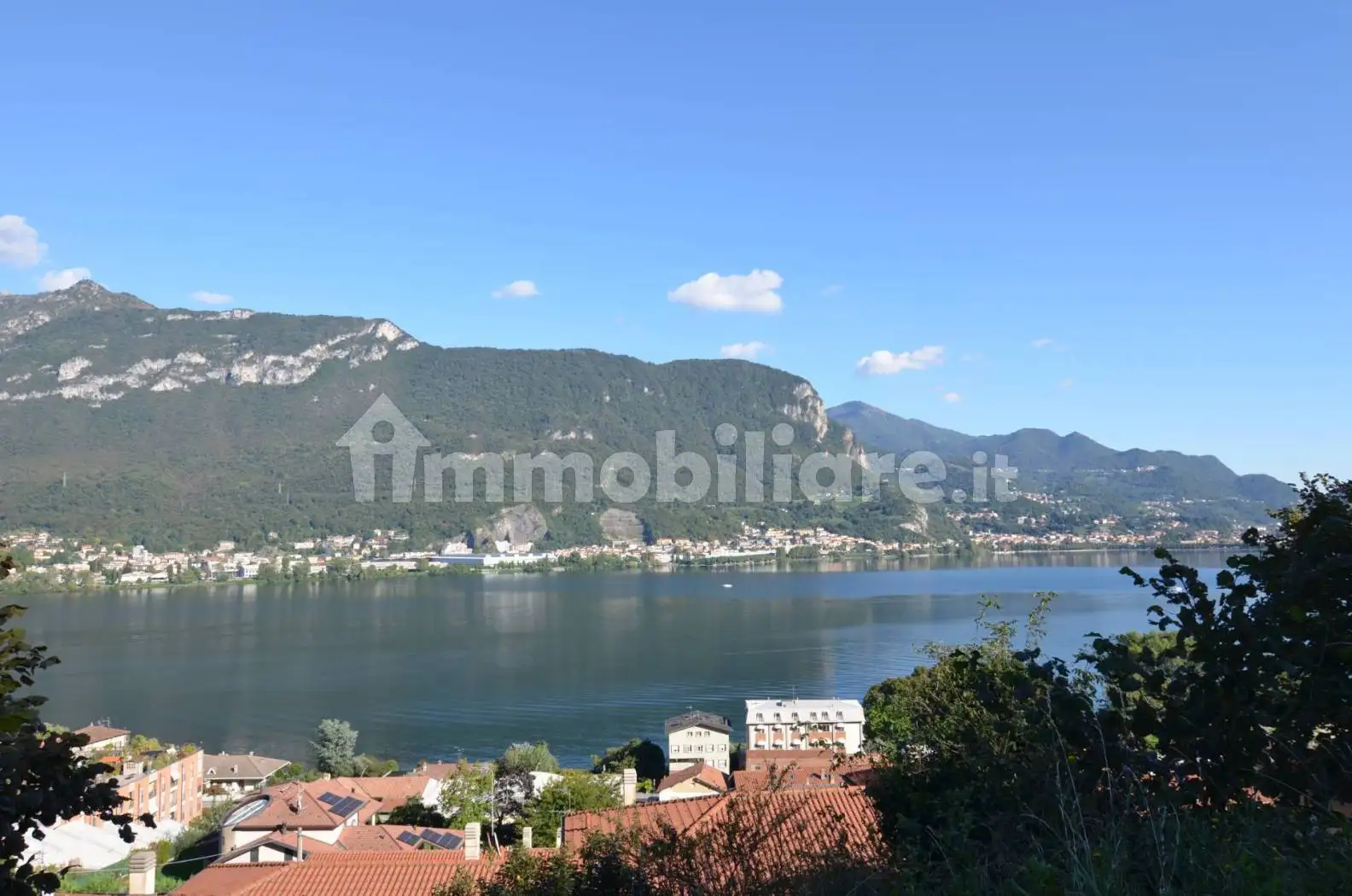 Appartamento in vendita a Pescate