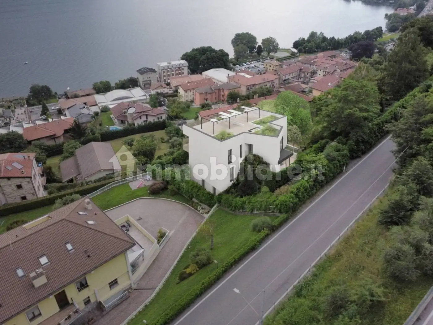 Appartamento in vendita a Pescate