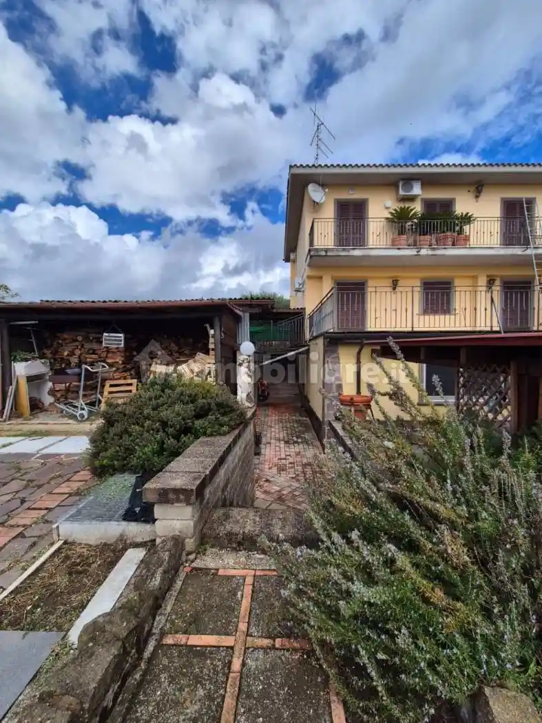 Villa bifamiliare Strada Comunale di Pozzi Bonelli, Montecagnoletto, Monte Giove, Genzano di Roma - foto 3