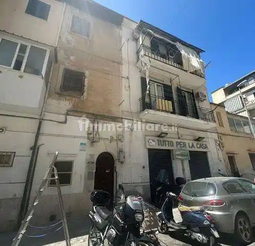 Appartamento in vendita a Palermo
