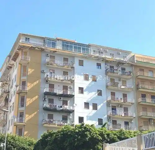 Appartamento in vendita a Palermo