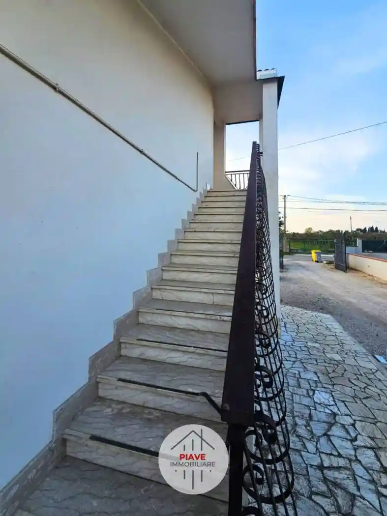 Quadrilocale Strada di Monfalcone, Acciarella, Latina - foto 4