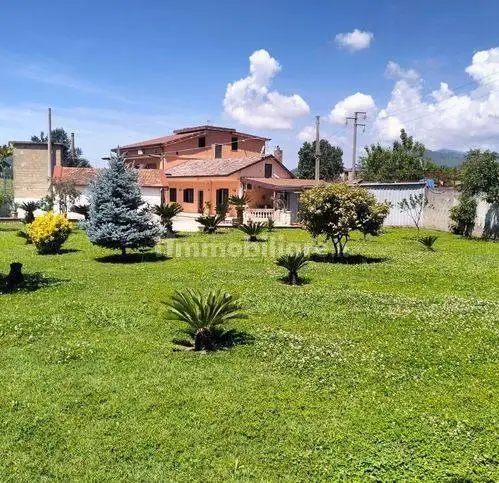 Villa in vendita a Fisciano