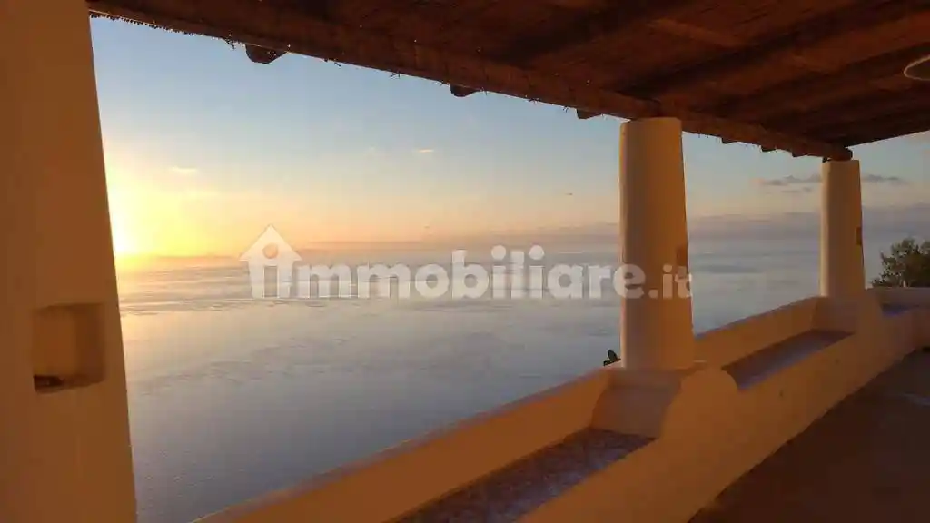 Villa in vendita a Lipari