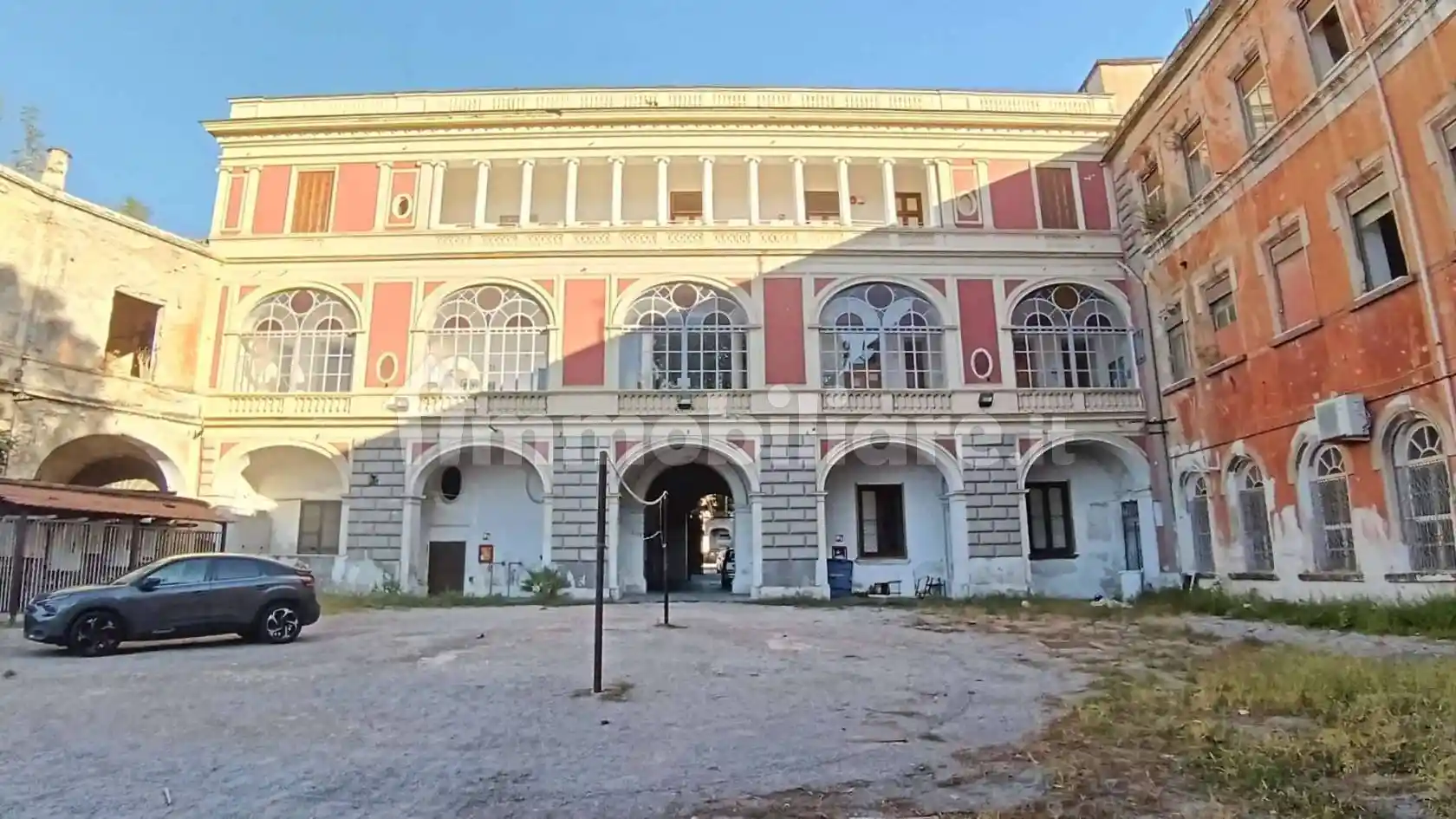 Palazzo - Edificio - foto 2