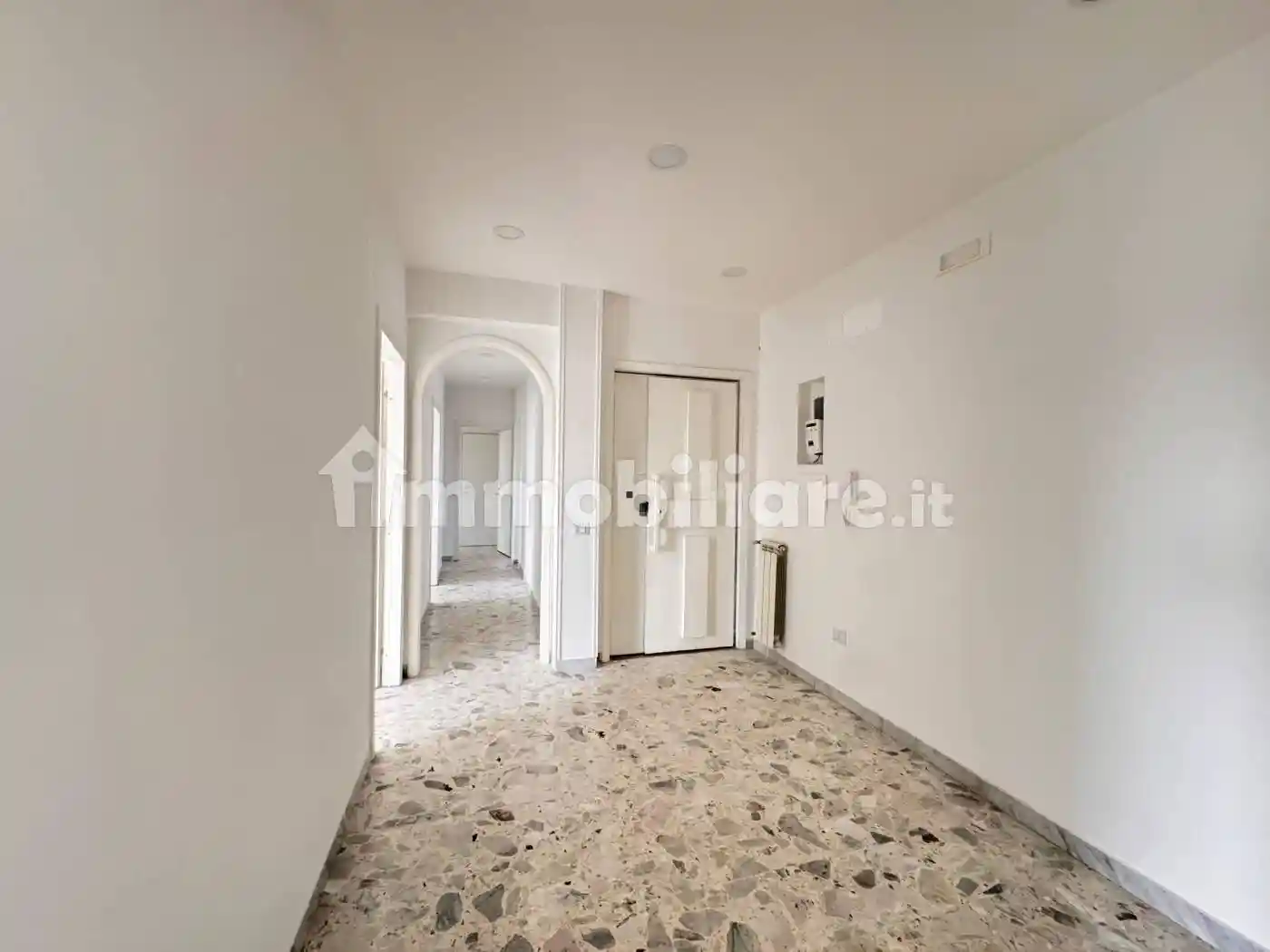 Quadrilocale via Achille del Giudice 14, Centro, Casoria - foto 4