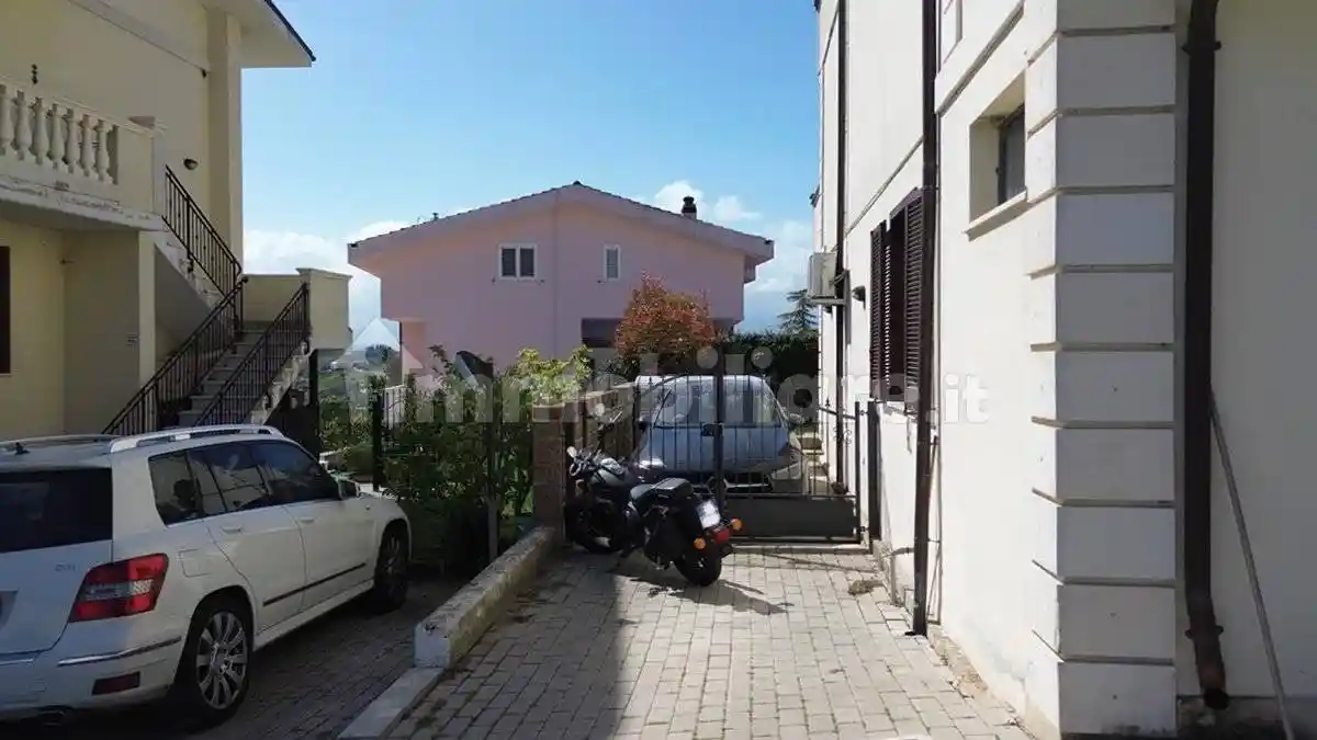 Villa a schiera via della Madonnina 15/D, Centro, Spoltore - foto 5