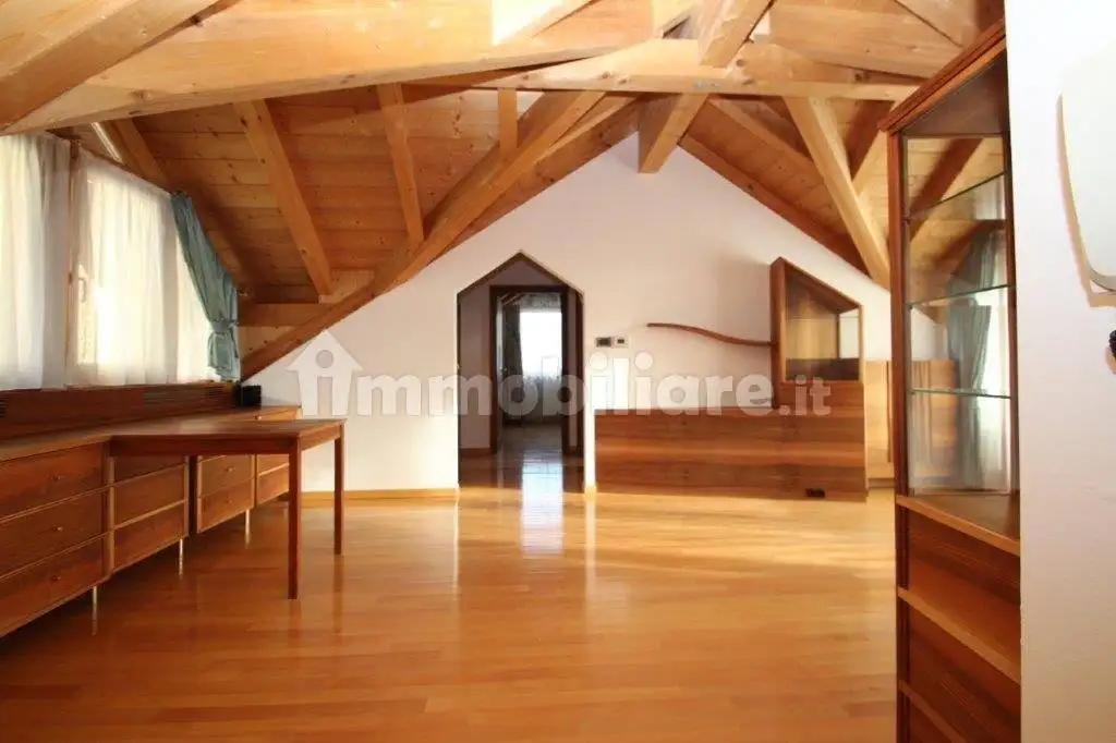 Attico - Mansarda in affitto a Appiano sulla Strada del Vino