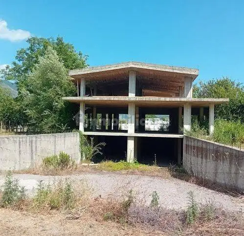 Palazzo - Edificio in vendita a Striano