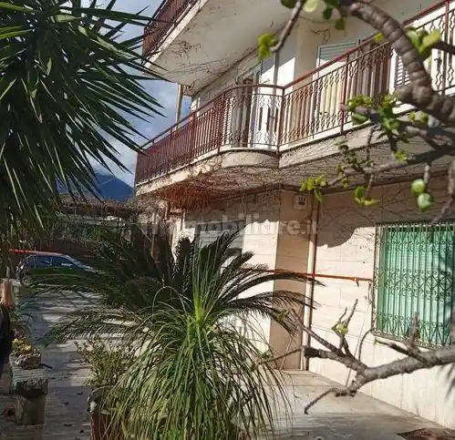 Palazzo - Edificio in vendita a San Giuseppe Vesuviano