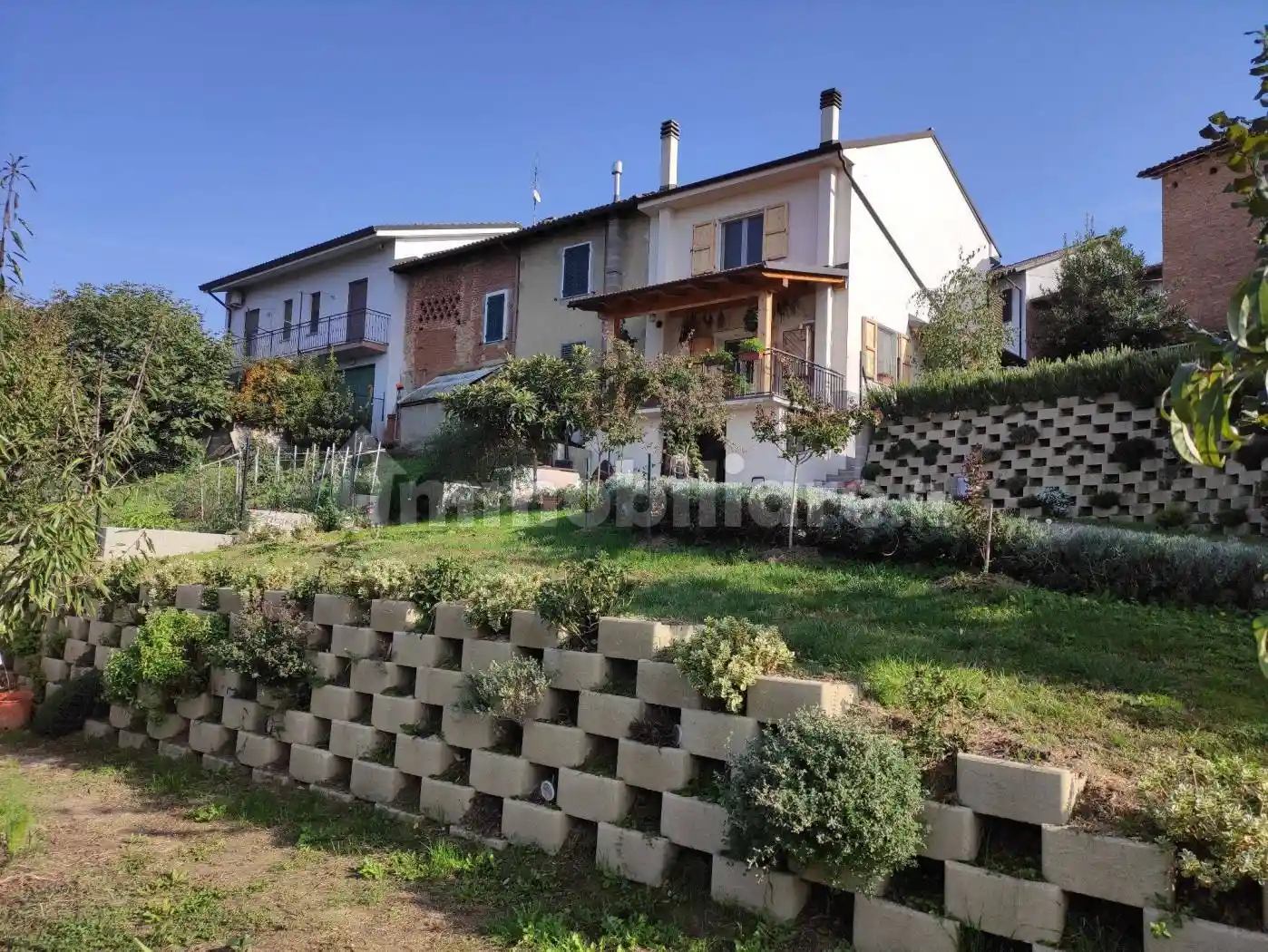 Casale via Camillo Benso di Cavour 23, Carentino - foto 4