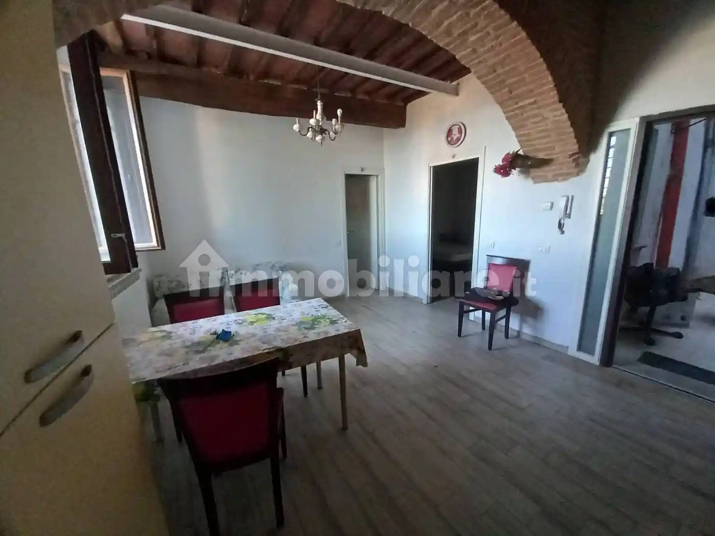 Bilocale viale Mazzini 3, Centro, Peccioli - foto 4