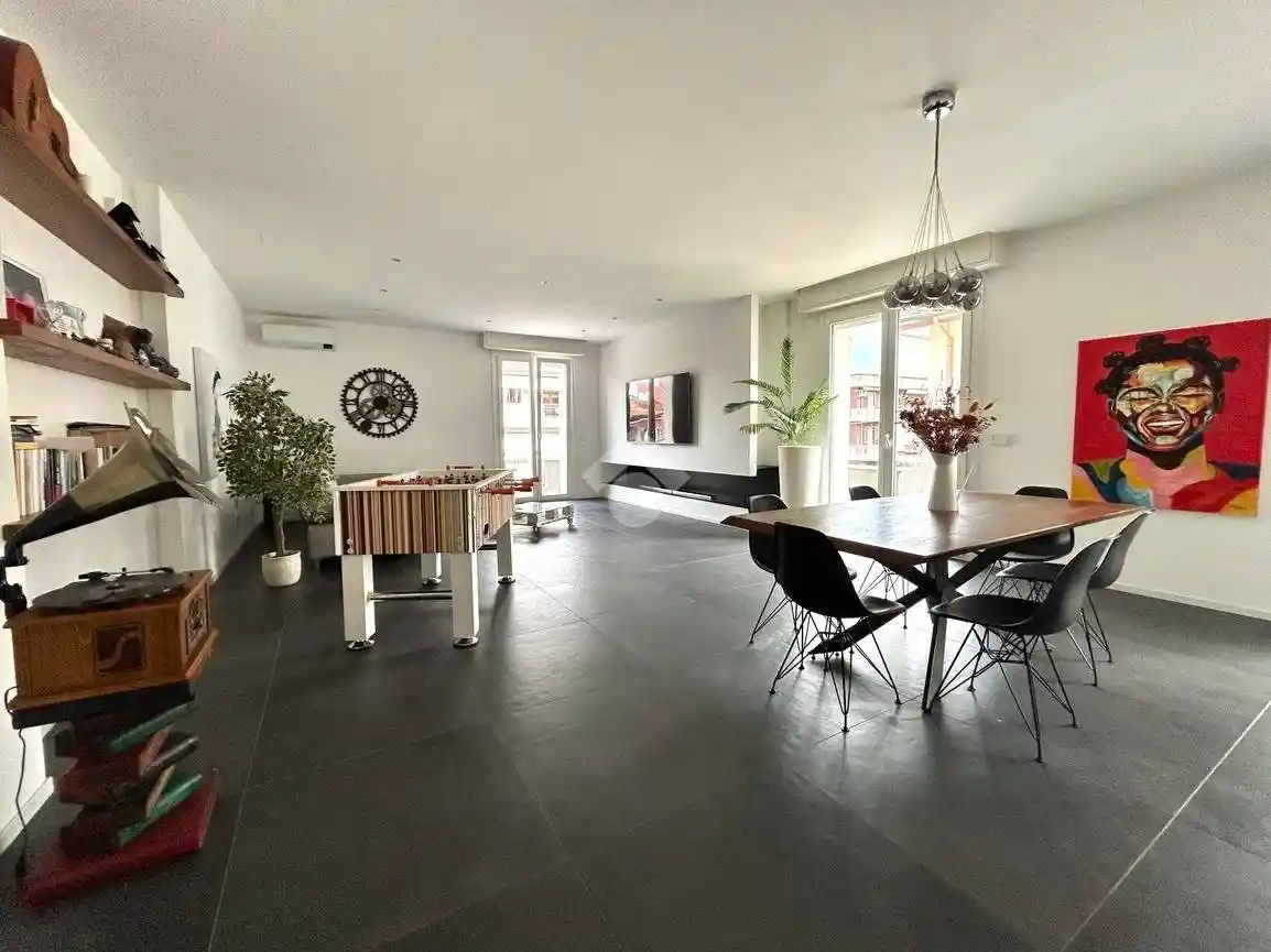 Quadrilocale ottimo stato, primo piano, Via Dario Campana, Rimini - foto 2