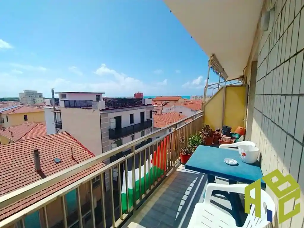 Appartamento in vendita a Rosignano Marittimo