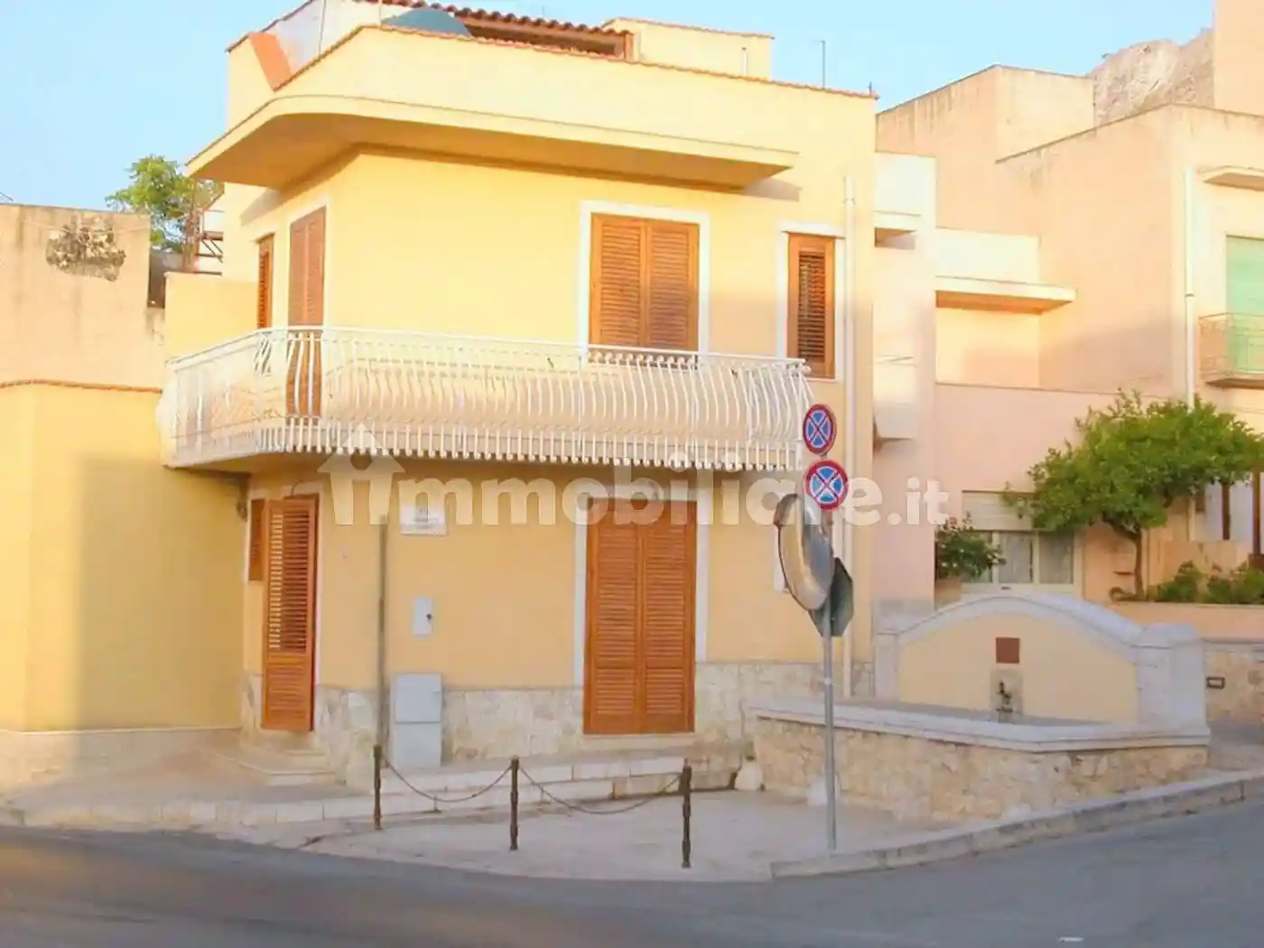 Villa in vendita a Valderice