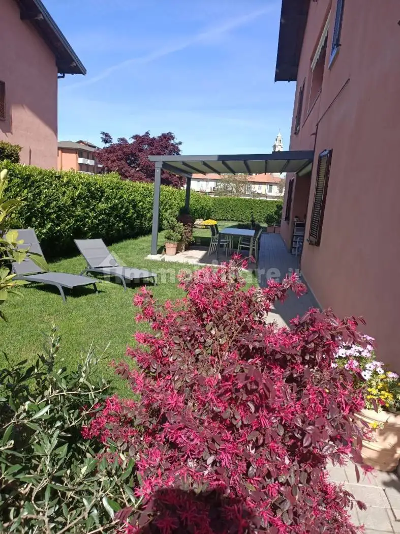 Appartamento in vendita a Verderio