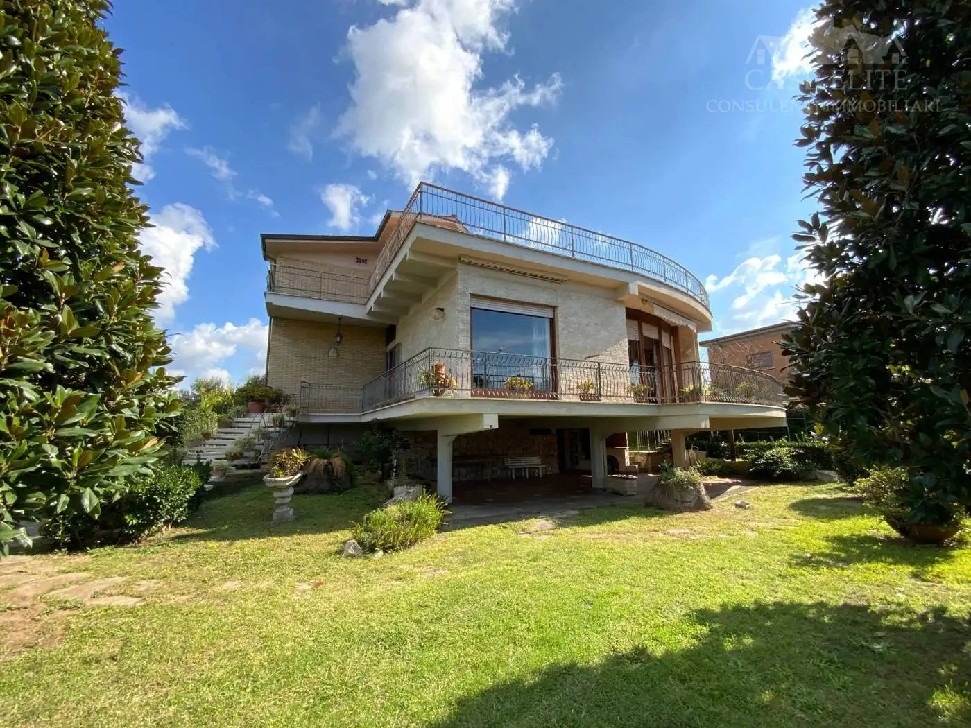 Villa in vendita a Ardea