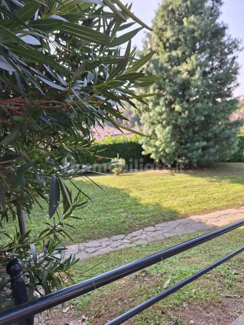 Quadrilocale via Innocente Bonfanti 8, Centro, Bosisio Parini - foto 4