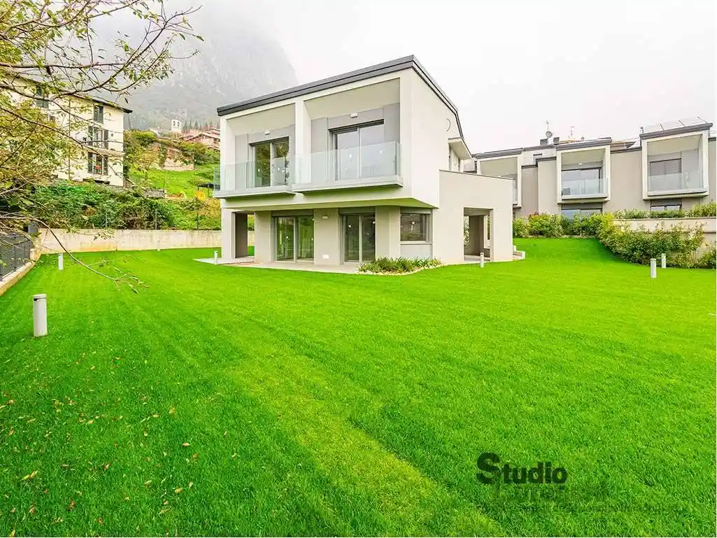 Villa unifamiliare, nuova, 323 m², Rancio, Lecco - foto 4