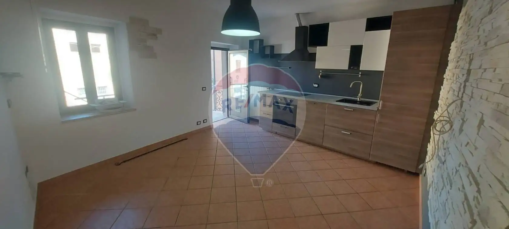 Trilocale via Vittorio Veneto 12, Centro, Brebbia - foto 4