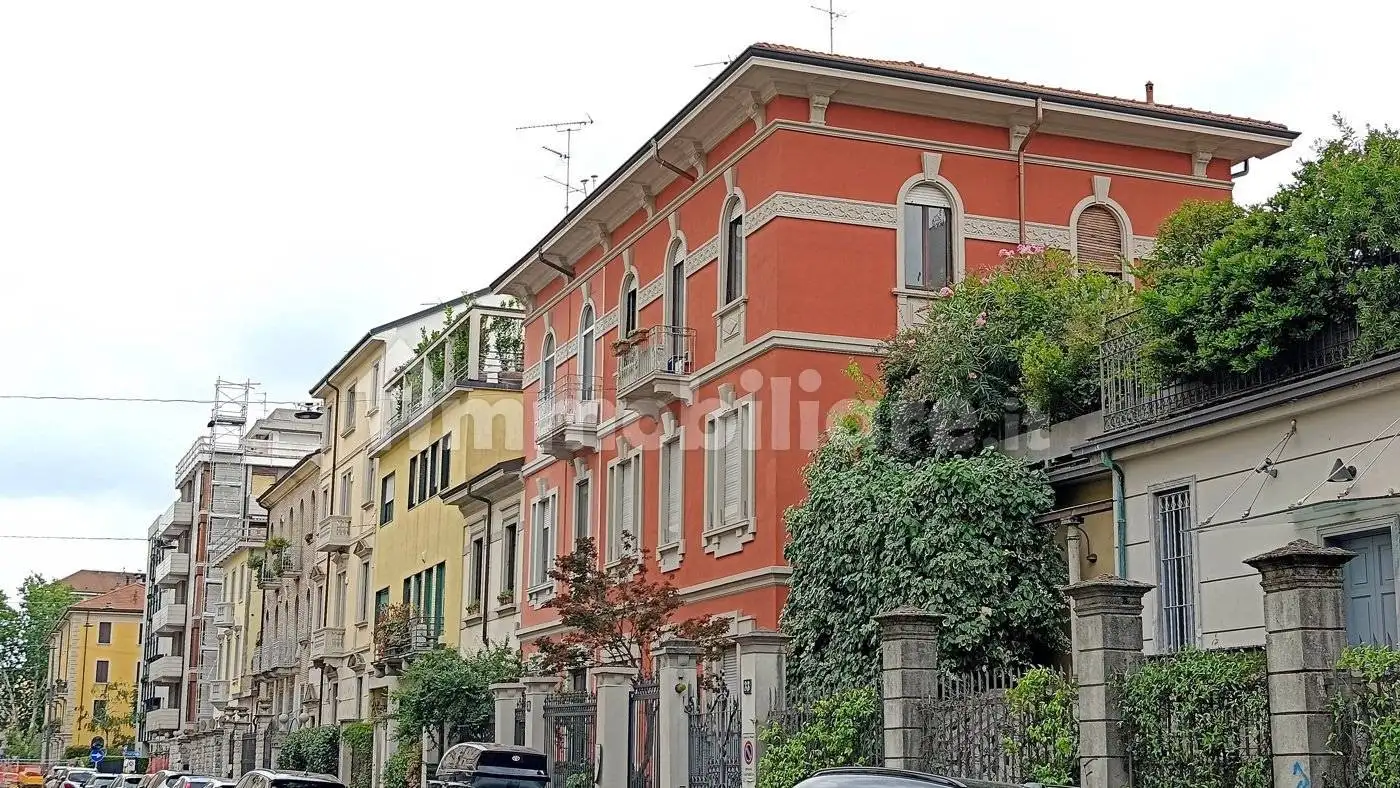 Penthouse - Attic in vendita a Milan