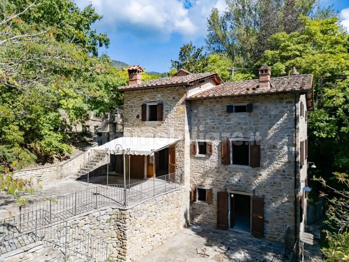 Rustico - Casale in vendita a Cortona