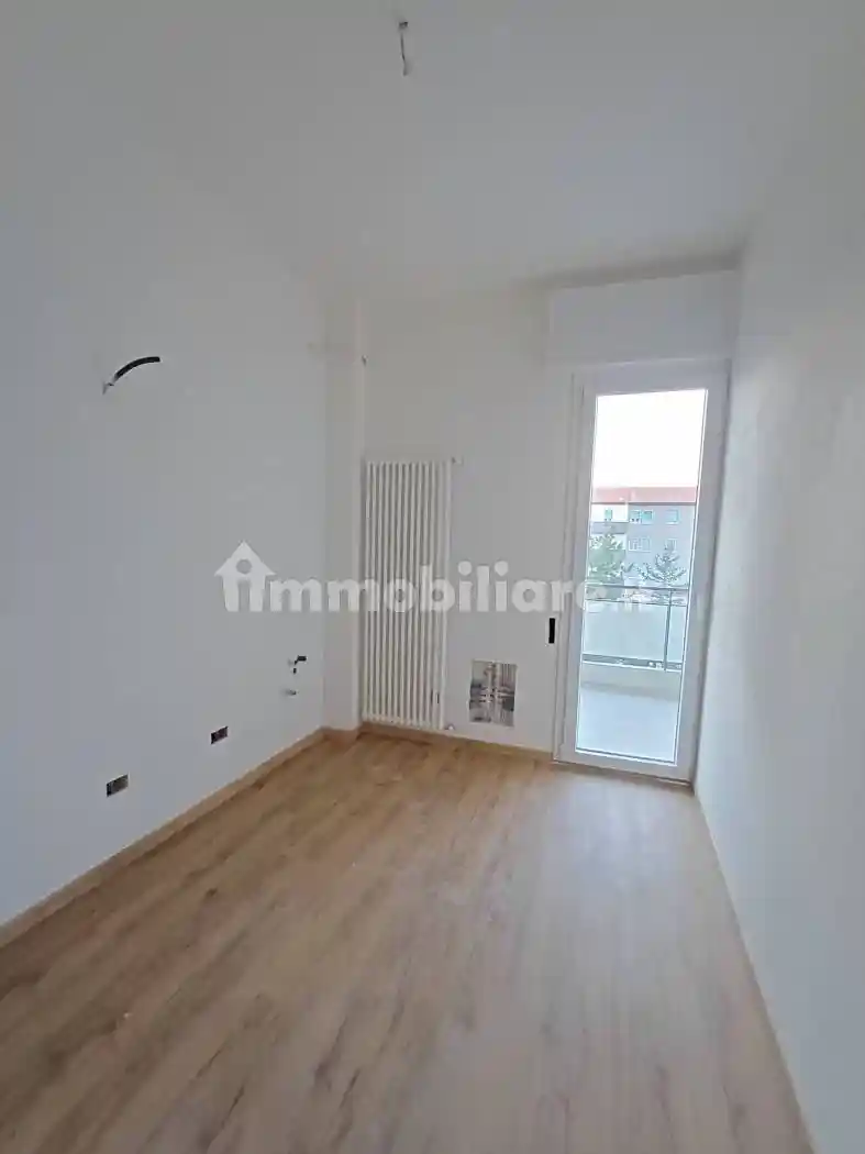 Trilocale ottimo stato, secondo piano, Ippodromo, Ferrara - foto 4