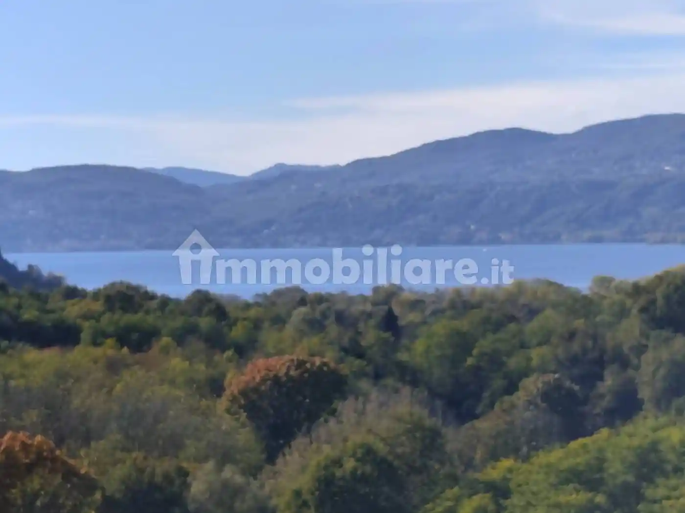 Villa in vendita a Besozzo