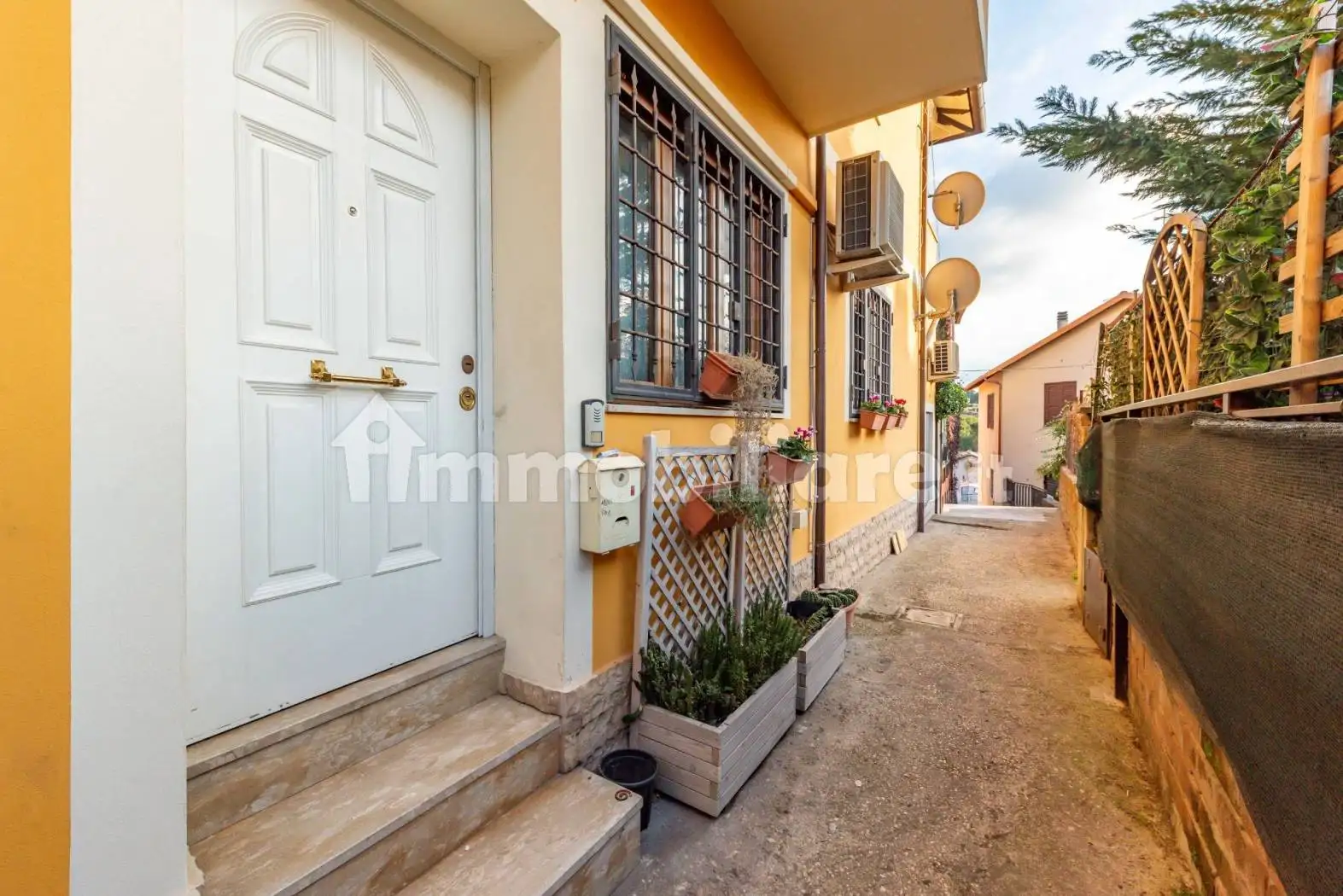 Appartamento in vendita a Grottaferrata