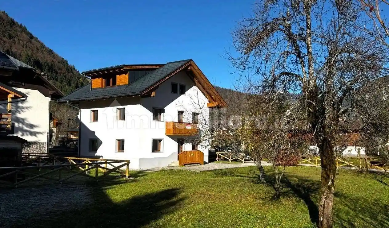 Villa in vendita a Malborghetto Valbruna