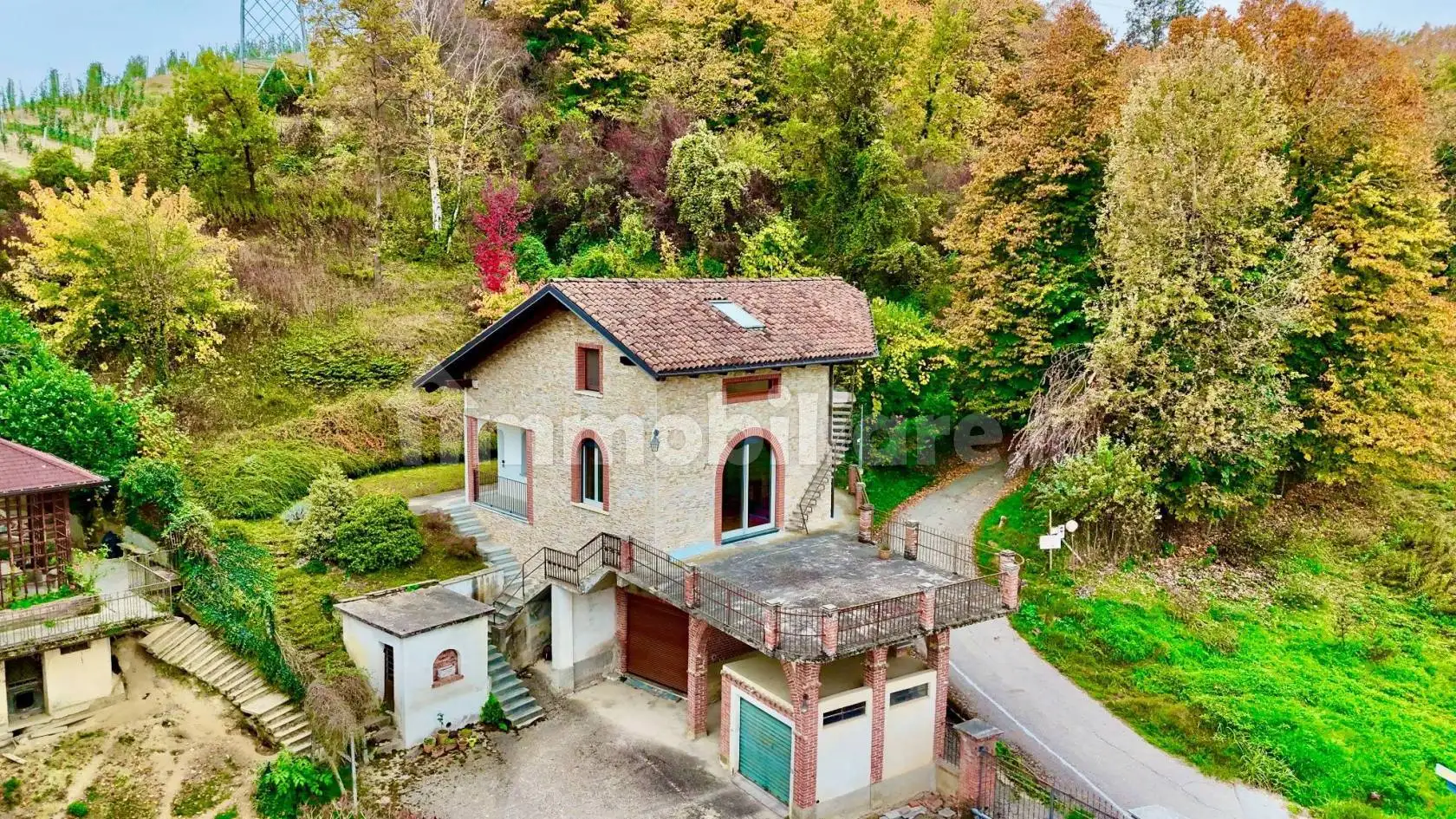 Villa in vendita a Canale