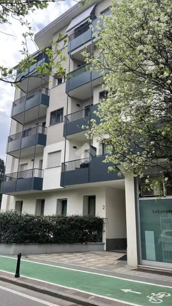 Appartamento in vendita a Novate Milanese