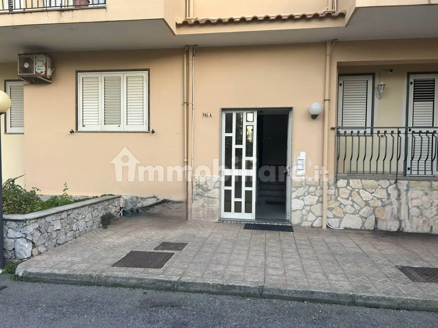 Quadrilocale via Giacomo Matteotti 35, Centro, Milazzo - foto 4