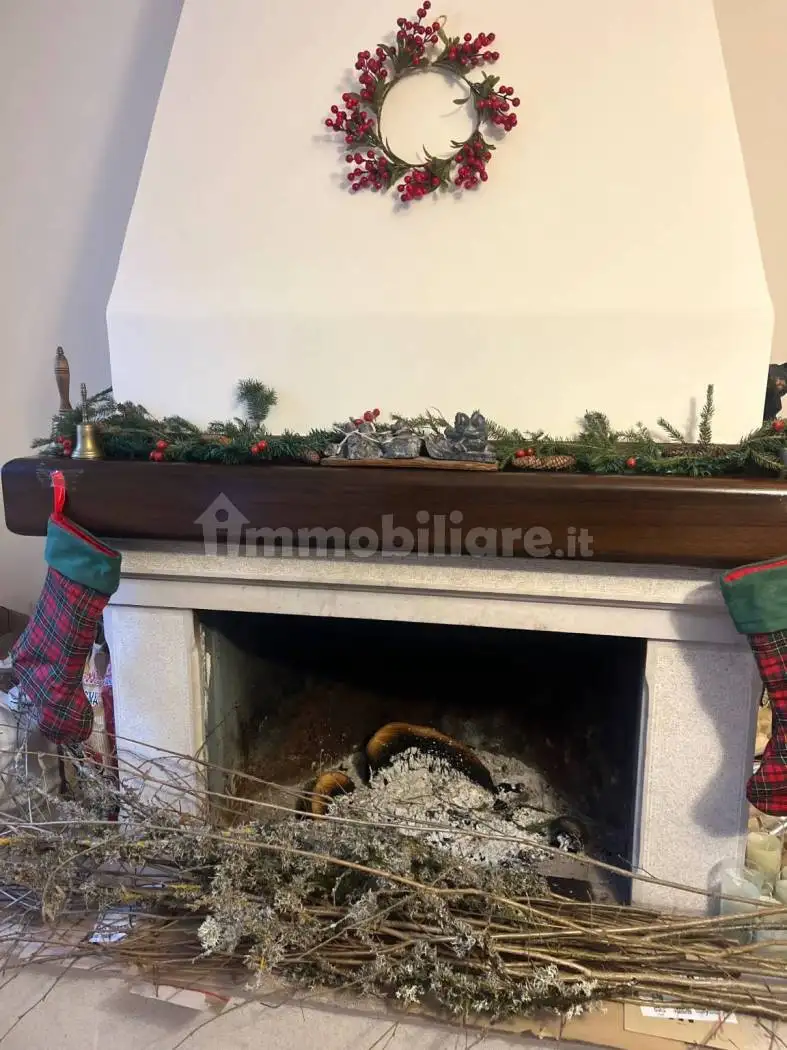 Villetta a schiera in affitto a Pescasseroli