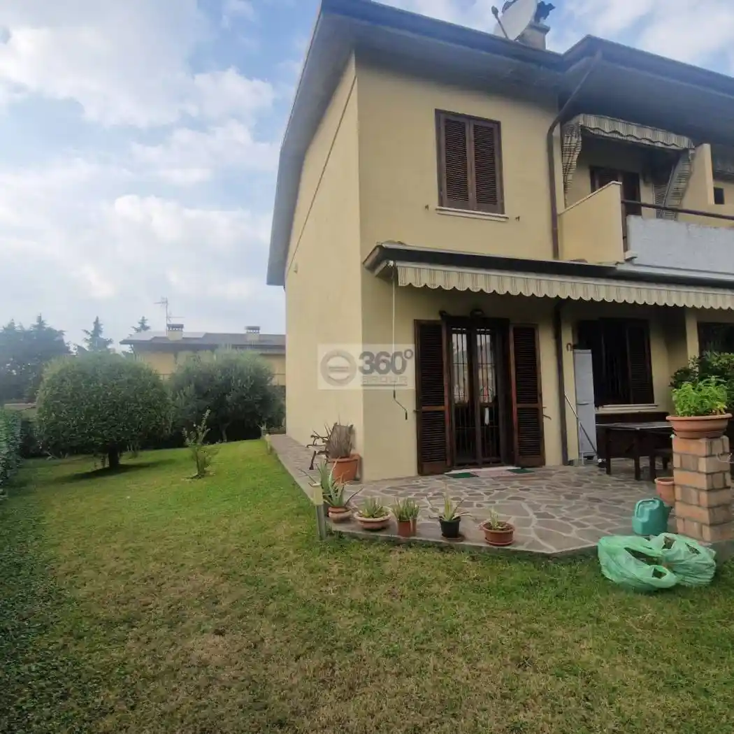 Villa a schiera via Aldo Moro, Centro, Cellatica - foto 2