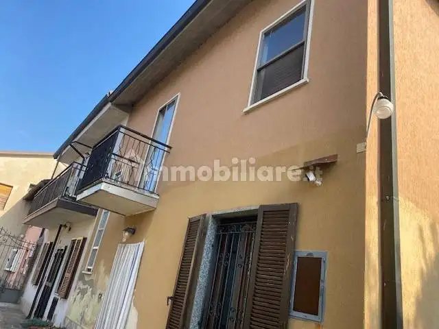 Casa indipendente in vendita a Giussago