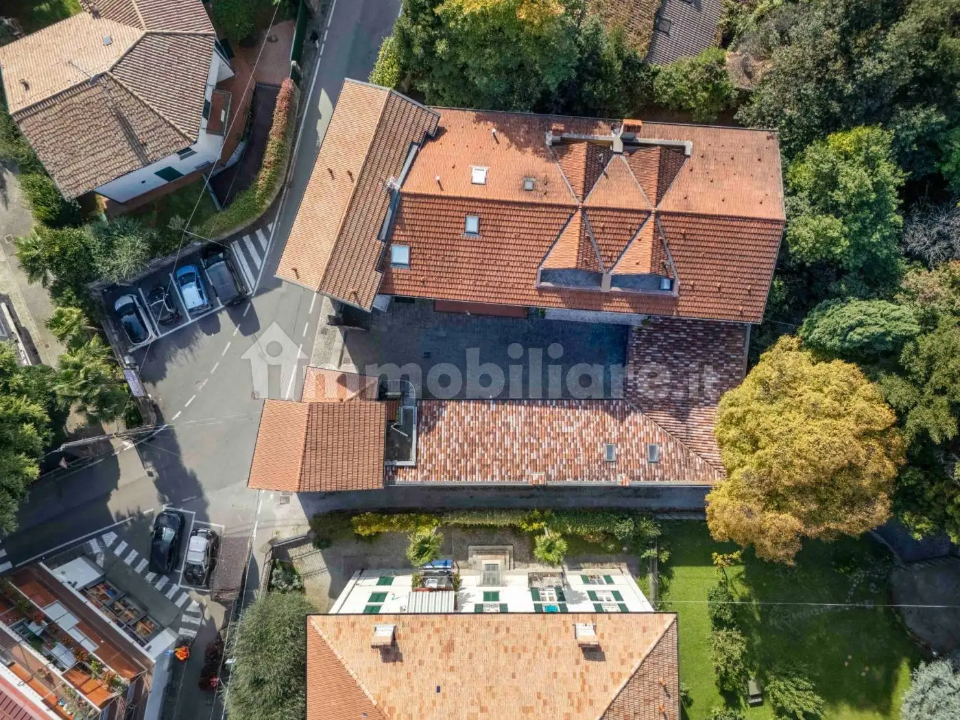 Palazzo - Edificio in Vendita - foto 2