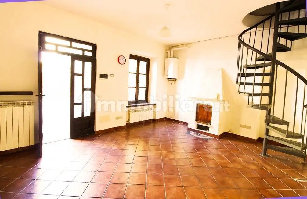 Appartamento in affitto a Cantù