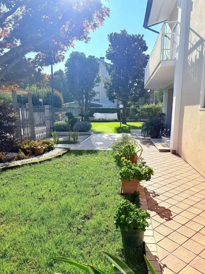 Villa unifamiliare Strada San Pelaio 52, San Pelaio, Treviso - foto 4