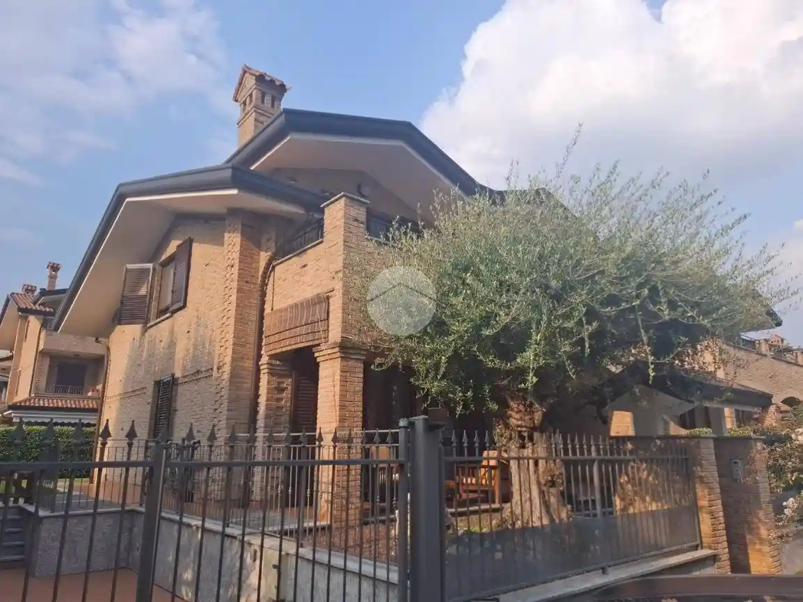 Villa unifamiliare via Anzio 29, Incirano, Paderno Dugnano - foto 2