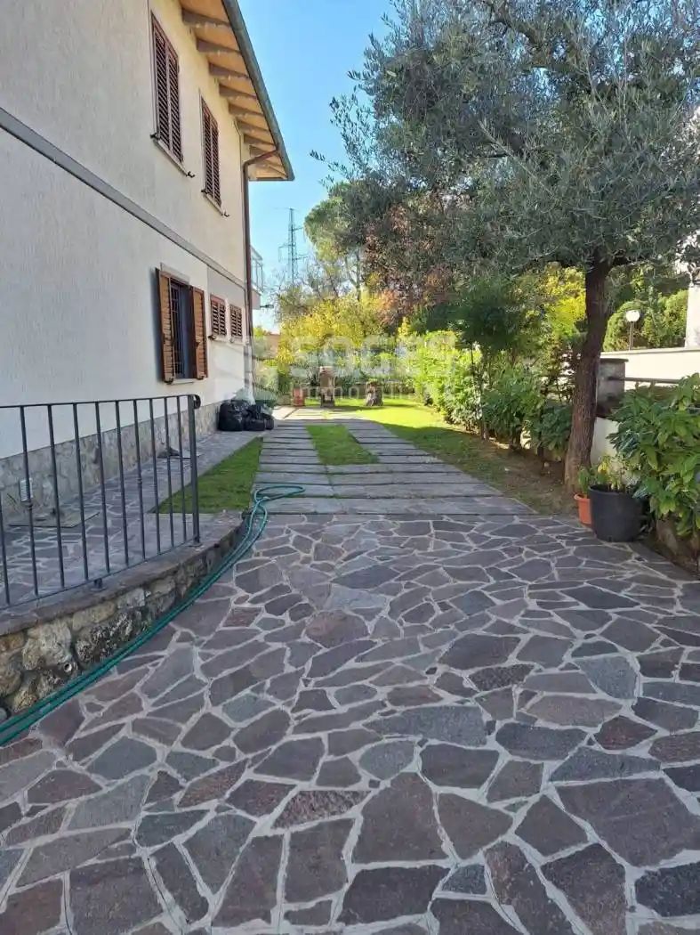 Appartamento in vendita a Terranuova Bracciolini