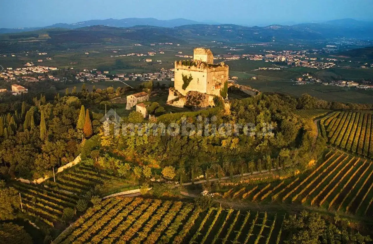 Appartamento in vendita a Illasi