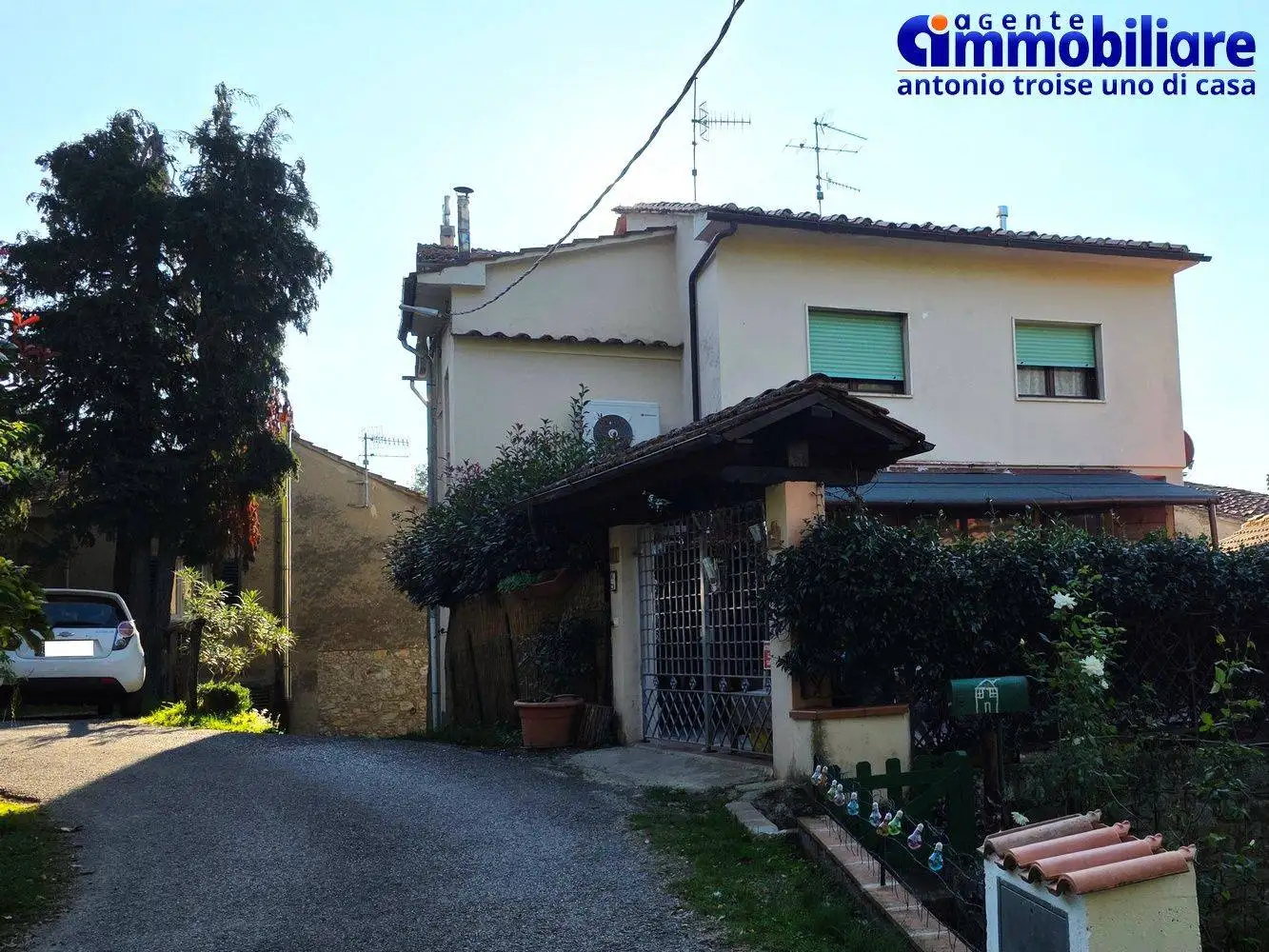 Casa indipendente in vendita a Pistoia